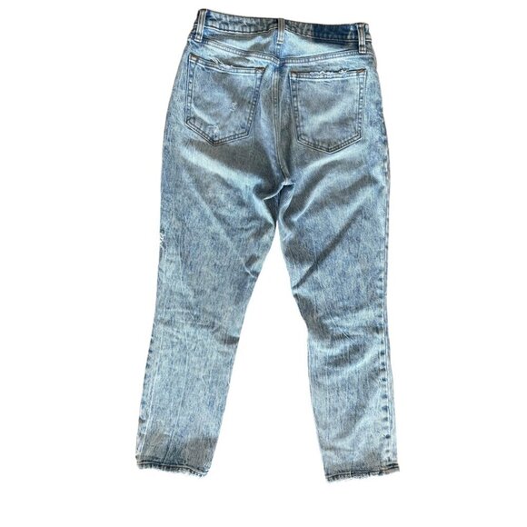 Abercrombie High Risee Mom Jean Curve Love Distressed Acid Wash Size 26 - Picture 4 of 6